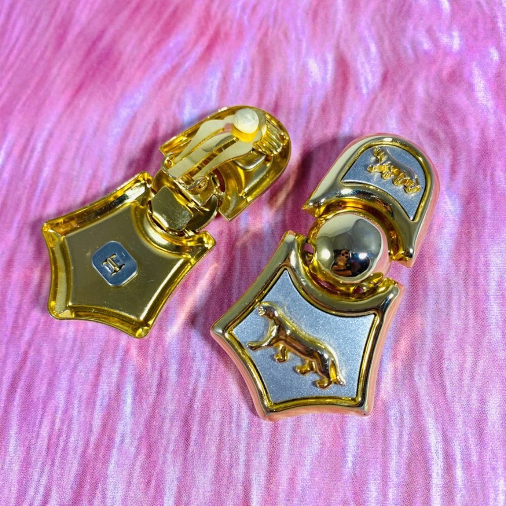 Killer vintage cool Two-Tone hinged panther clip earrings - Picture 3 of 4